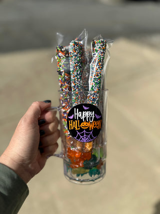 Halloween Treat Mug – Chocolate Pretzels & Candy Gift